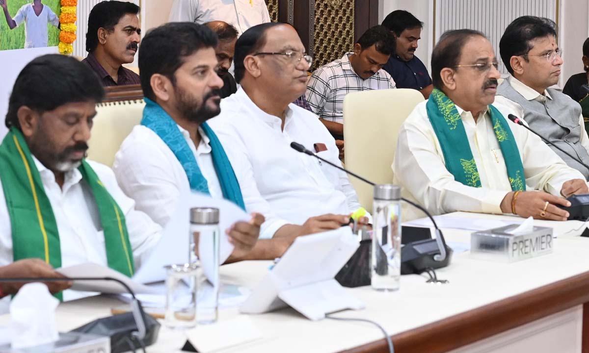 TELANGANA | 11,50,193 మంది రైతుల రుణ ఖాతాల్లో రూ.6,098.93 కోట్ల జమ TELANGANA | 11,50,193 మంది రైతుల రుణ ఖాతాల్లో రూ.6,098.93 కోట్ల జమ