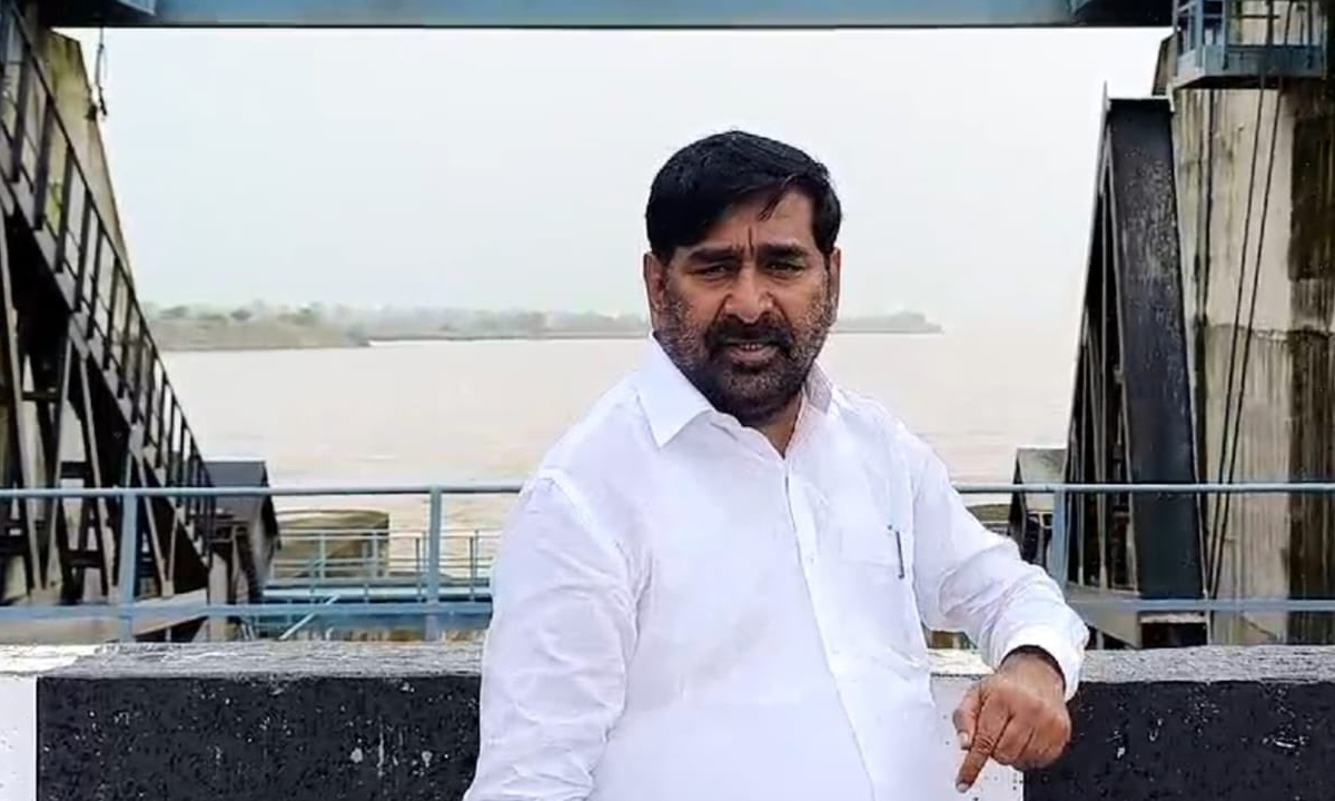 Jagadish Reddy | కాళేశ్వరంపై కాంగ్రెస్, బీజేపీల కుమ్మక్కు నాటకాలు: మాజీ మంత్రి జి.జగదీశ్ రెడ్డి Jagadish Reddy | కాళేశ్వరంపై కాంగ్రెస్, బీజేపీల కుమ్మక్కు నాటకాలు: మాజీ మంత్రి జి.జగదీశ్ రెడ్డి