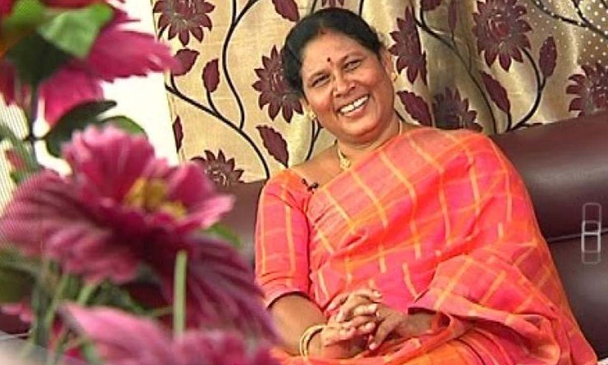 అసిఫాబాద్ బీఆరెస్ ఎమ్మెల్యే కోవా లక్ష్మీపై కేసు నమోదు .. ఖండించిన కేటీఆర్ అసిఫాబాద్ బీఆరెస్ ఎమ్మెల్యే కోవా లక్ష్మీపై కేసు నమోదు .. ఖండించిన కేటీఆర్