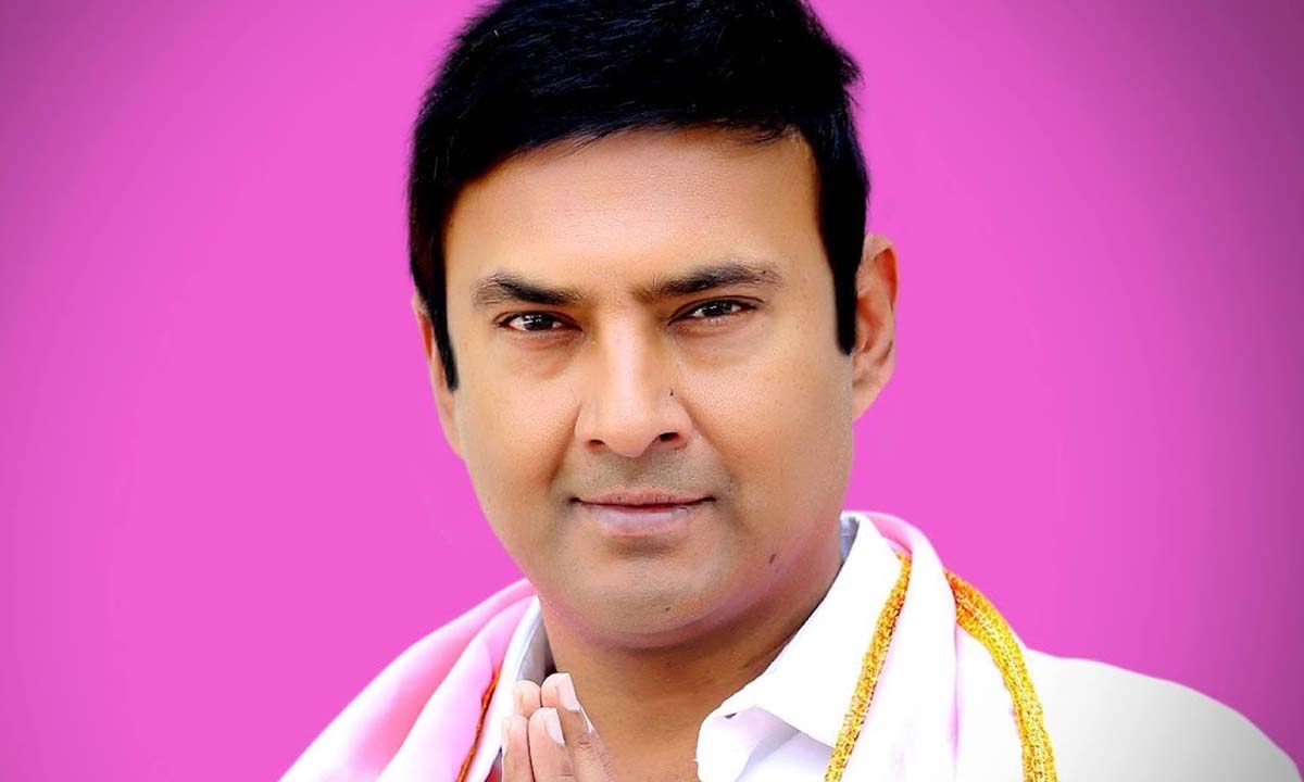 Cheating Case | ఎమ్మెల్యే మల్లారెడ్డి అల్లుడు.. BRS MLA రాజశేఖర్ రెడ్డిపై చీటింగ్ కేసు Cheating Case | ఎమ్మెల్యే మల్లారెడ్డి అల్లుడు.. BRS MLA రాజశేఖర్ రెడ్డిపై చీటింగ్ కేసు