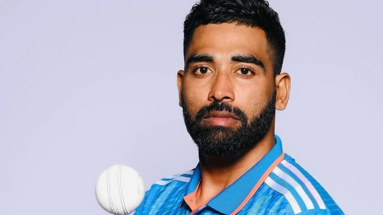Mahammad Siraj | నేడు హైదరాబాద్లో మహ్మద్ సిరాజ్ రోడ్ షో.. ఎక్కడి నుంచో తెలుసా..? Mahammad Siraj | నేడు హైదరాబాద్లో మహ్మద్ సిరాజ్ రోడ్ షో.. ఎక్కడి నుంచో తెలుసా..?