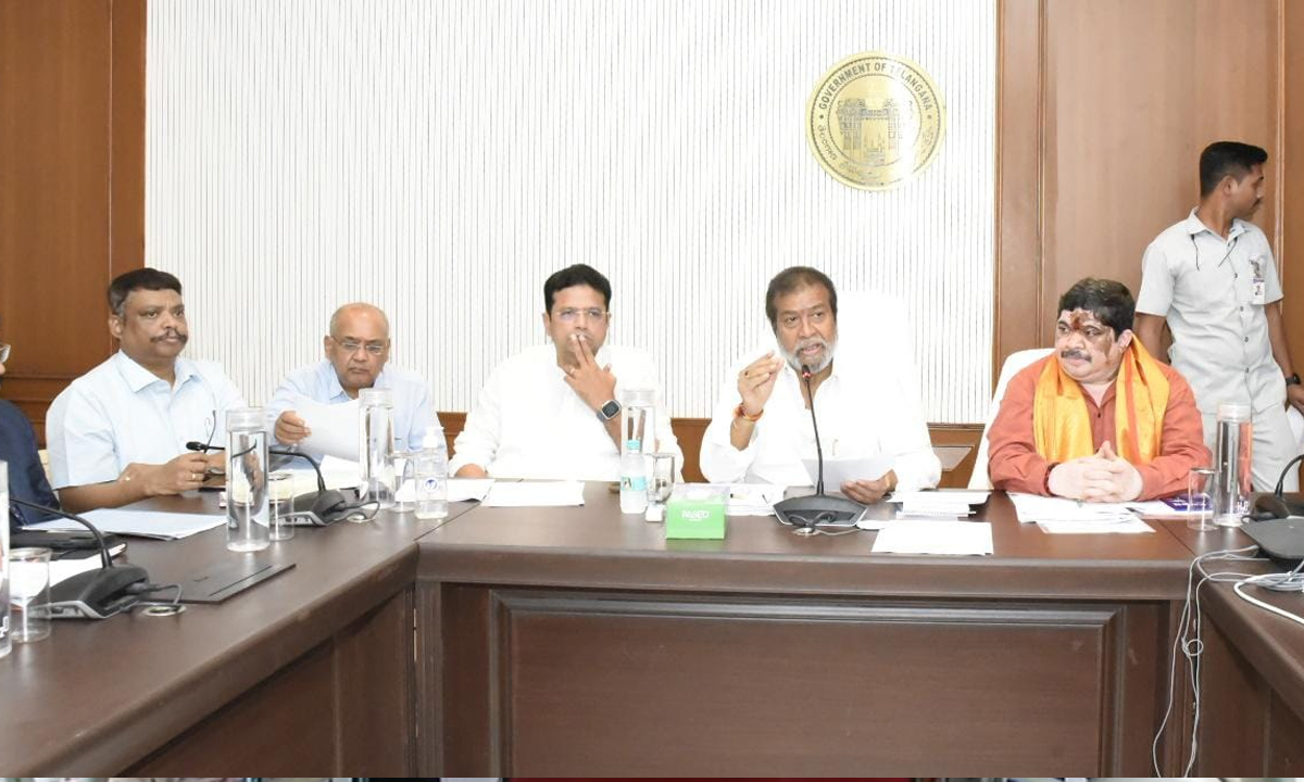 Minister Damodar Raja Narasimha | జీవో 317పై మంత్రి దామోదర రాజనర్సింహ సబ్ కమిటీ భేటీ Minister Damodar Raja Narasimha | జీవో 317పై మంత్రి దామోదర రాజనర్సింహ సబ్ కమిటీ భేటీ