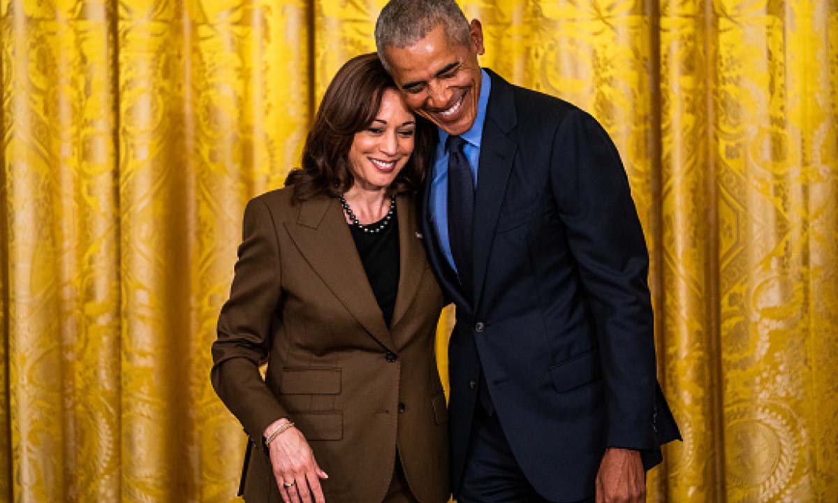 Barack Obama | అమెరికా అధ్యక్ష ఎన్నికల్లో కమలాహ్యారిస్కు ఒబామా దంపతుల మద్దతు Barack Obama | అమెరికా అధ్యక్ష ఎన్నికల్లో కమలాహ్యారిస్కు ఒబామా దంపతుల మద్దతు