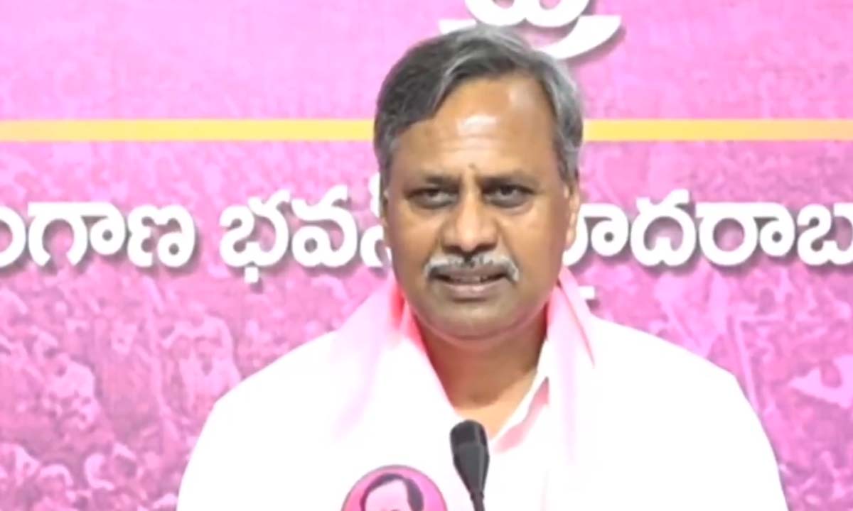 Palla Rajeshwar Reddy | రైతులను మాయ చేస్తున్న సీఎం, మంత్రులు … ప్రశ్నించిన బీఆరెస్ ఎమ్మెల్యే పల్లా రాజేశ్వర్ రెడ్డి Palla Rajeshwar Reddy | రైతులను మాయ చేస్తున్న సీఎం, మంత్రులు … ప్రశ్నించిన బీఆరెస్ ఎమ్మెల్యే పల్లా రాజేశ్వర్ రెడ్డి