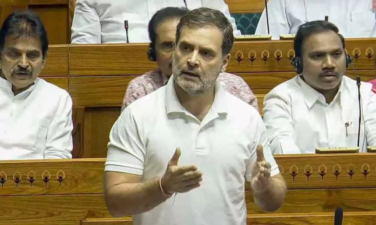Rahul Gandhi | కమల చక్రవ్యూహాన్ని నియంత్రిస్తున్న ఆ ఆరుగురు వ్యక్తులు! లోక్సభలో నిప్పులు చెరిగిన రాహుల్ గాంధీ Rahul Gandhi | కమల చక్రవ్యూహాన్ని నియంత్రిస్తున్న ఆ ఆరుగురు వ్యక్తులు! లోక్సభలో నిప్పులు చెరిగిన రాహుల్ గాంధీ