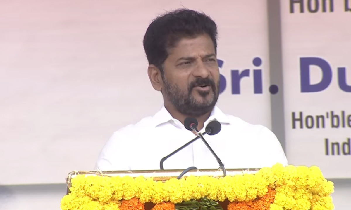 CM Revanth Reddy | మరో 90 రోజుల్లో 30వేల ఉద్యోగాల భర్తీ: సీఎం రేవంత్రెడ్డి CM Revanth Reddy | మరో 90 రోజుల్లో 30వేల ఉద్యోగాల భర్తీ: సీఎం రేవంత్రెడ్డి