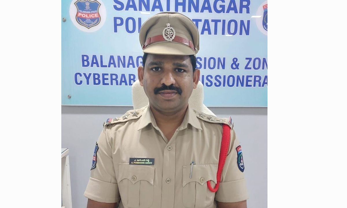 Hyderabad | మహిళలపై అసభ్య ప్రవర్తన.. సీఐపై వేటు Hyderabad | మహిళలపై అసభ్య ప్రవర్తన.. సీఐపై వేటు