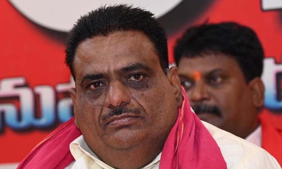 Takkallapally Srinivasa Rao | వరంగల్ అభివృద్ధికి ప్రత్యేక నిధులు కేటాయించాలి .. సీపీఐ రాష్ట్ర నేత తక్కళ్లపల్లి శ్రీనివాసరావు Takkallapally Srinivasa Rao | వరంగల్ అభివృద్ధికి ప్రత్యేక నిధులు కేటాయించాలి .. సీపీఐ రాష్ట్ర నేత తక్కళ్లపల్లి శ్రీనివాసరావు