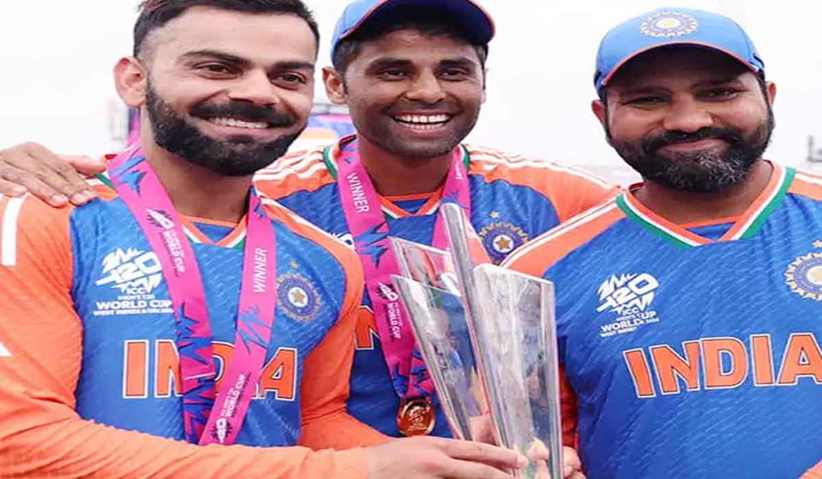 T20 World Cup| ఏంటి.. టీమిండియా దగ్గర ఉన్నది ఒరిజినల్ ట్రోఫీ కాదా.. అది డూప్లికేటా..! T20 World Cup| ఏంటి.. టీమిండియా దగ్గర ఉన్నది ఒరిజినల్ ట్రోఫీ కాదా.. అది డూప్లికేటా..!