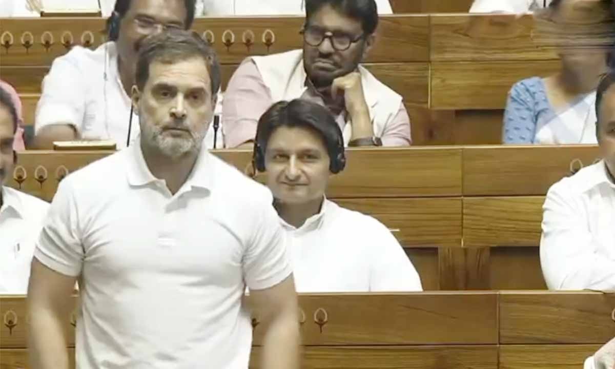 అగ్నివీర్.. వాడుకుని విసిరిపారేసే పథకం.. లోక్సభలో రాహుల్ నిప్పులు అగ్నివీర్.. వాడుకుని విసిరిపారేసే పథకం.. లోక్సభలో రాహుల్ నిప్పులు
