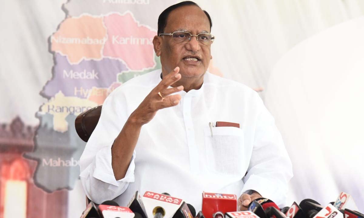 Gutta Sukender Reddy | నల్లగొండ ప్రాజెక్టుల పట్ల బీఆరెస్ నిర్లక్ష్యం: గుత్తా సుఖేందర్రెడ్డి Gutta Sukender Reddy | నల్లగొండ ప్రాజెక్టుల పట్ల బీఆరెస్ నిర్లక్ష్యం: గుత్తా సుఖేందర్రెడ్డి