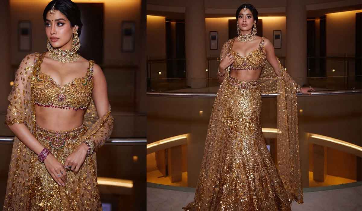 Janhvi Kapoor| అంబానీ వెడ్డింగ్లో ధరించిన డ్రెస్తో ఎన్టీఆర్ చిత్రాన్ని జాన్వీ భలే ప్రమోట్ చేస్తుందిగా..! Janhvi Kapoor| అంబానీ వెడ్డింగ్లో ధరించిన డ్రెస్తో ఎన్టీఆర్ చిత్రాన్ని జాన్వీ భలే ప్రమోట్ చేస్తుందిగా..!