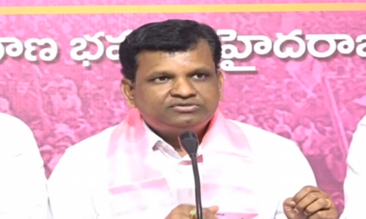 Gadari Kishore | నిరుద్యోగులు కాదు.. నువ్వే సన్నాసి: మాజీ ఎమ్మెల్యే గాదరి Gadari Kishore | నిరుద్యోగులు కాదు.. నువ్వే సన్నాసి: మాజీ ఎమ్మెల్యే గాదరి