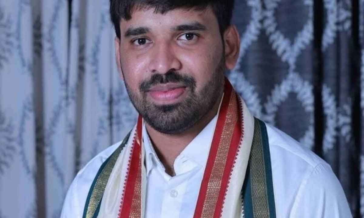 Chevireddy Mohit Reddy | చెవిరెడ్డి మోహిత్ రెడ్డి అరెస్టు..41ఏ కింద నోటీస్లిచ్చి విడుదల Chevireddy Mohit Reddy | చెవిరెడ్డి మోహిత్ రెడ్డి అరెస్టు..41ఏ కింద నోటీస్లిచ్చి విడుదల