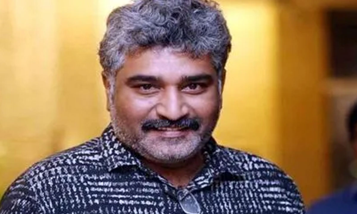 Rajeev Kanakala| మా నాన్న చనిపోతే అలా థంబ్ నెయిల్ పెట్టారు.. తప్పుడు రాతలు రాసారంటూ సుమ భర్త ఫైర్ Rajeev Kanakala| మా నాన్న చనిపోతే అలా థంబ్ నెయిల్ పెట్టారు.. తప్పుడు రాతలు రాసారంటూ సుమ భర్త ఫైర్