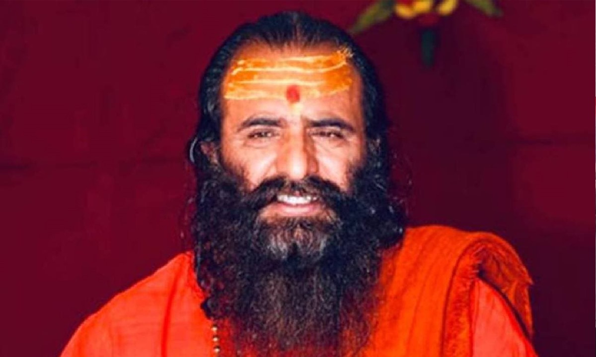 112 మంది ‘దేవుళ్ల’కు అఖిల భారతీయ అఖాడా పరిషద్ షోకాజ్ నోటీసులు! 112 మంది ‘దేవుళ్ల’కు అఖిల భారతీయ అఖాడా పరిషద్ షోకాజ్ నోటీసులు!