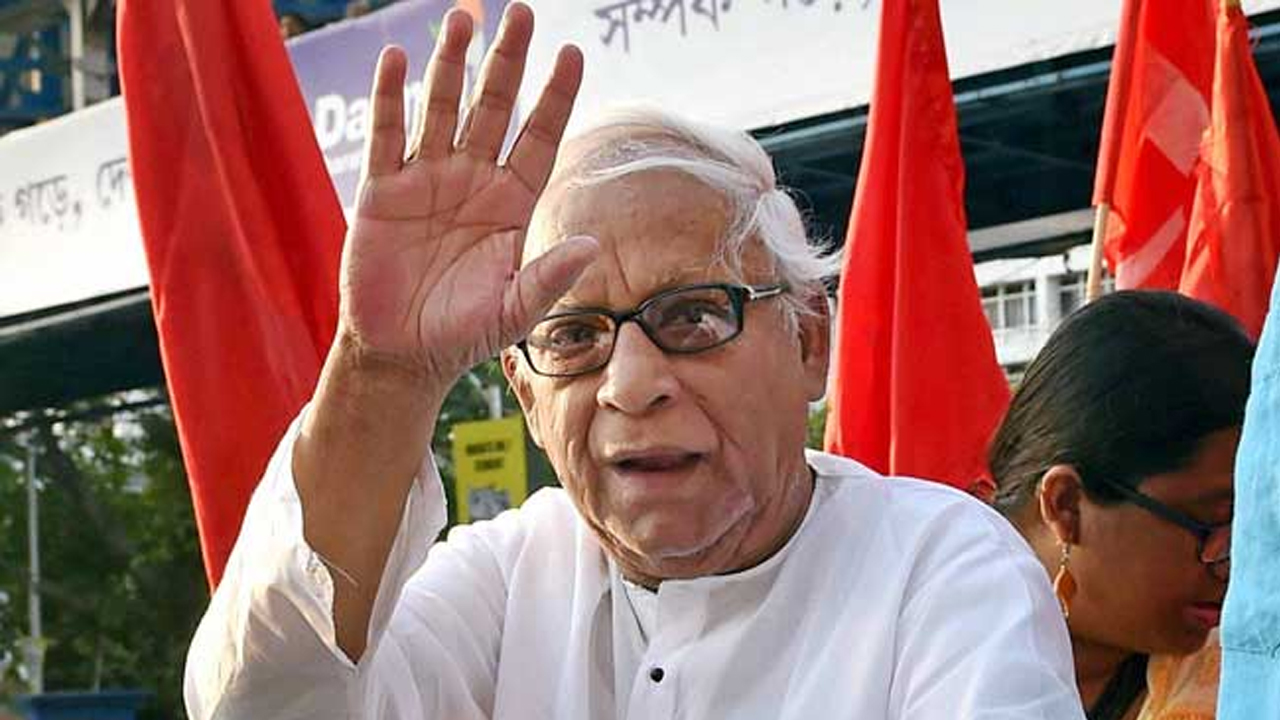 Buddhadeb Bhattacharjee | భద్రలోక్ అస్తమయం.. తుది శ్వాస విడిచిన బెంగాల్ మాజీ సీఎం బుద్ధదేవ్ భట్టాచార్య Buddhadeb Bhattacharjee | భద్రలోక్ అస్తమయం.. తుది శ్వాస విడిచిన బెంగాల్ మాజీ సీఎం బుద్ధదేవ్ భట్టాచార్య