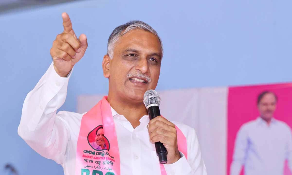 HARISH RAO | మాజీ సర్పంచ్ల ఆందోళనకు మాజీ మంతి హరీశ్రావు సంఘీభావం HARISH RAO | మాజీ సర్పంచ్ల ఆందోళనకు మాజీ మంతి హరీశ్రావు సంఘీభావం