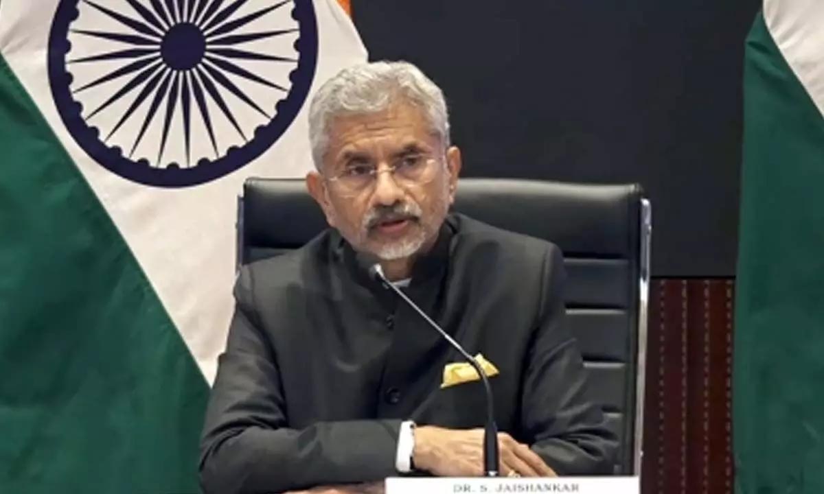 BANGLADESH| బంగ్లాదేశ్ పార్లమెంటును రద్దు చేసిన దేశాధ్యక్షుడు.. భవిష్యత్తుపై నిర్ణయం ఆమెకే వదిలేశాం : జైశంకర్ BANGLADESH| బంగ్లాదేశ్ పార్లమెంటును రద్దు చేసిన దేశాధ్యక్షుడు.. భవిష్యత్తుపై నిర్ణయం ఆమెకే వదిలేశాం : జైశంకర్