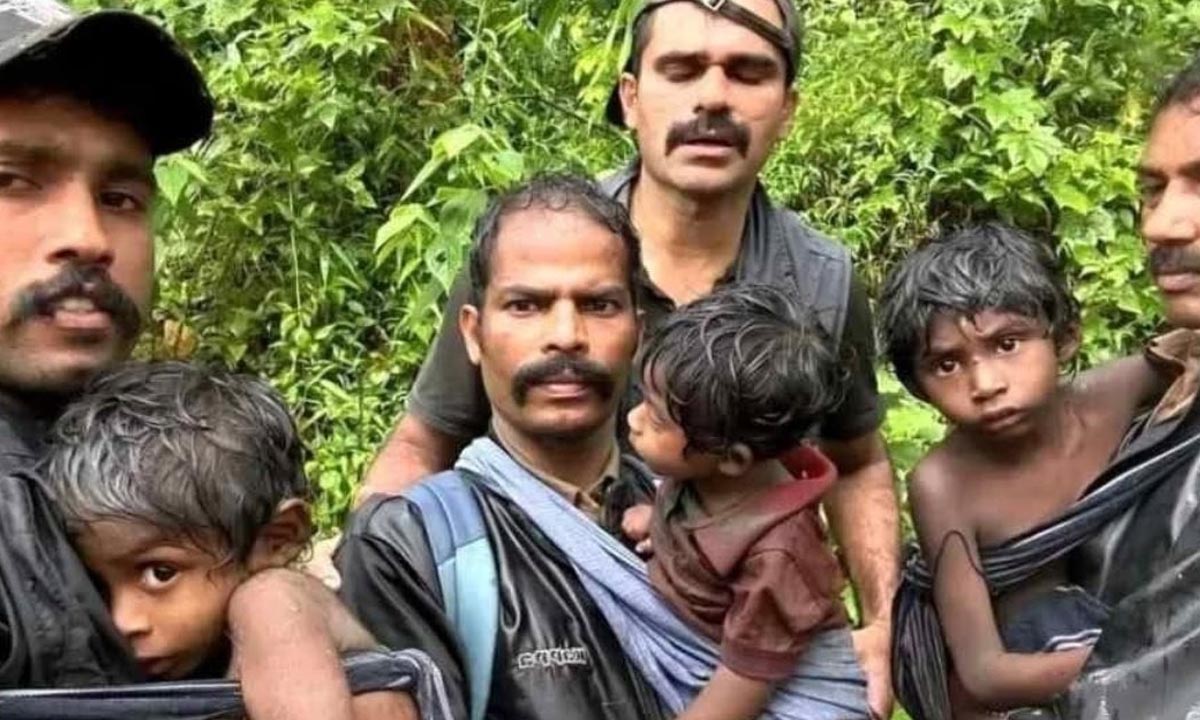 వయనాడ్లో రెస్క్యూ బృందాల సాహసం.. ట్రెక్కింగ్తో ఆరుగురు సభ్యుల గిరిజన కుటుంబాన్ని కాపాడిన బృందం వయనాడ్లో రెస్క్యూ బృందాల సాహసం.. ట్రెక్కింగ్తో ఆరుగురు సభ్యుల గిరిజన కుటుంబాన్ని కాపాడిన బృందం