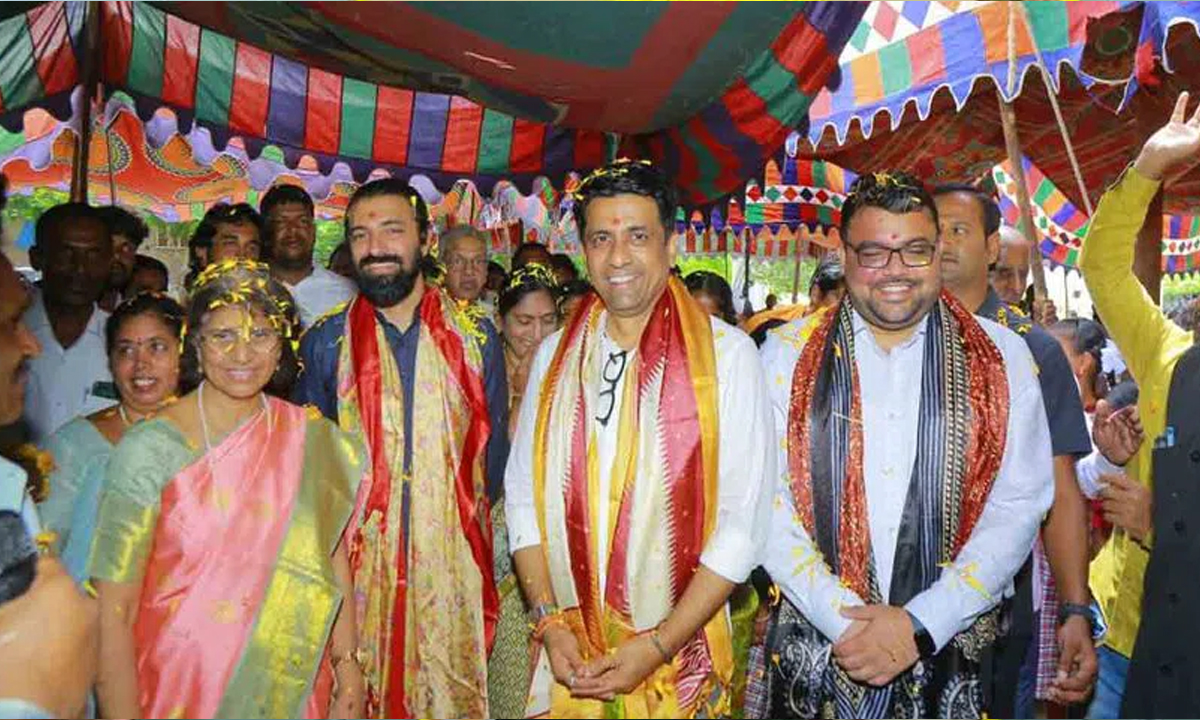 Nag Ashwin | సొంతూరు పాఠశాలకు నాగ్ అశ్విన్ ఆర్థిక సహాయం Nag Ashwin | సొంతూరు పాఠశాలకు నాగ్ అశ్విన్ ఆర్థిక సహాయం