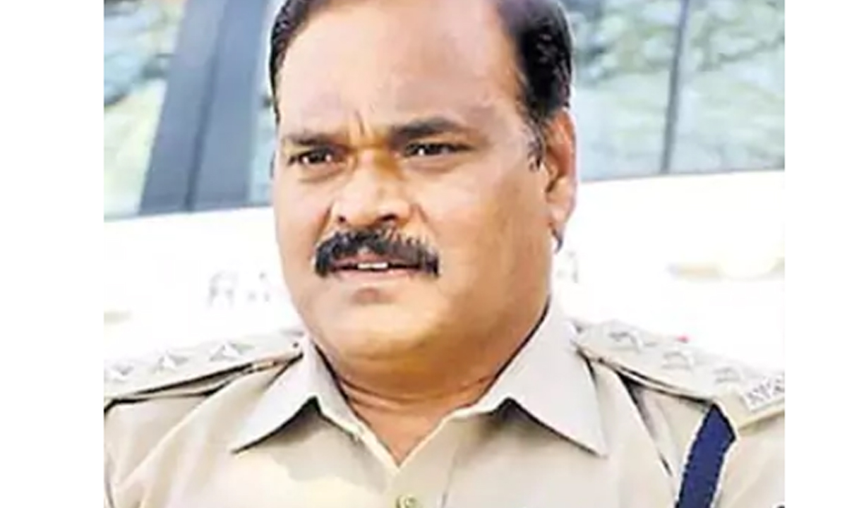 Phone tapping case | ఫోన్ ట్యాపింగ్ కేసులో భుజంగరావుకు బెయిల్ Phone tapping case | ఫోన్ ట్యాపింగ్ కేసులో భుజంగరావుకు బెయిల్