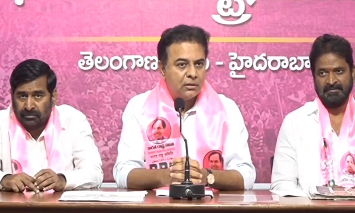 KTR | రుణమాఫీ 46శాతమే.. సంపూర్ణమని నిరూపిస్తే రాజకీయాలు వదిలేసి ఇంట్లో కూర్చుంటా : కేటీఆర్ సవాల్ KTR | రుణమాఫీ 46శాతమే.. సంపూర్ణమని నిరూపిస్తే రాజకీయాలు వదిలేసి ఇంట్లో కూర్చుంటా : కేటీఆర్ సవాల్
