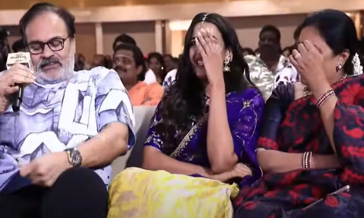 Niharika|బెడ్ రూమ్ సంగ‌తి చెప్పి నిహారిక ప‌రువు తీసిన నాగ‌బాబు.. ప‌క్క‌నే ఉన్న భార్య ఏం చేసిందంటే..!
