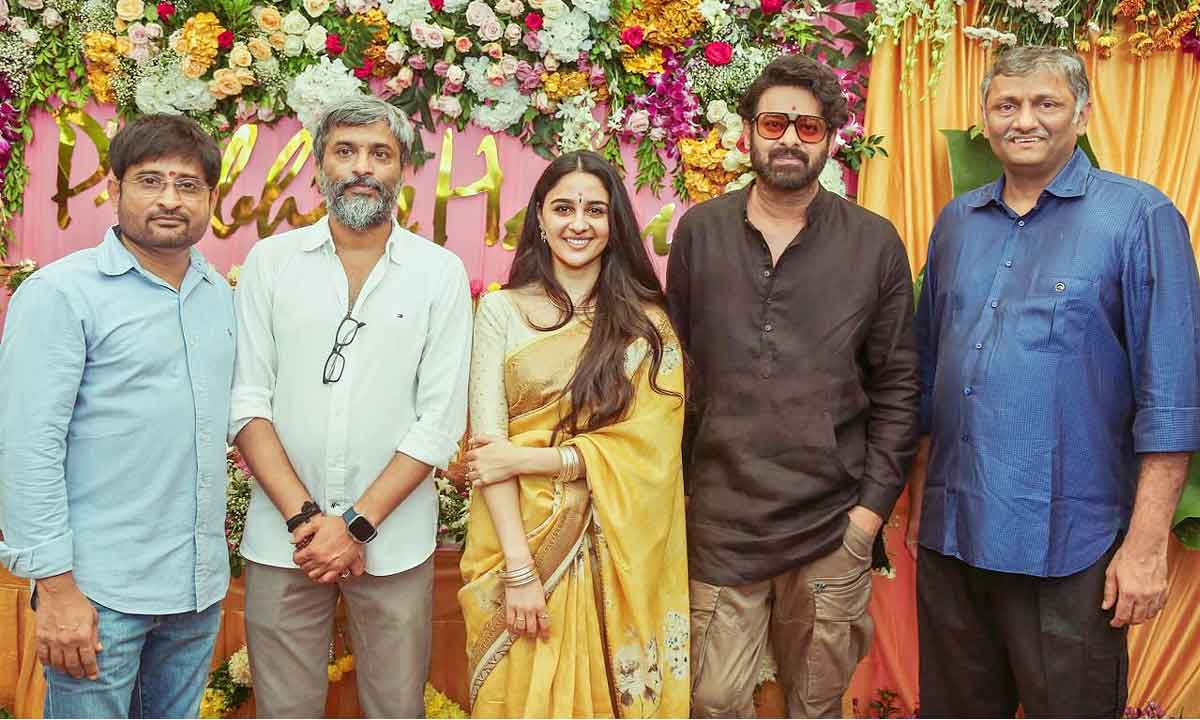 Prabhas|మరో సినిమాని మొదలు పెట్టిన ప్రభాస్.. ఈ కొత్త హీరోయిన్ ఎవరబ్బా..! Prabhas|మరో సినిమాని మొదలు పెట్టిన ప్రభాస్.. ఈ కొత్త హీరోయిన్ ఎవరబ్బా..!