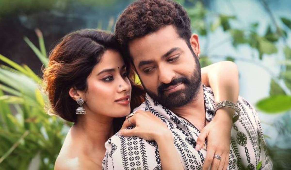 Devara | ‘దేవర’ రికార్డ్ ప్రీ రిలీజ్ బిజినెస్..! ఇక ఎన్టీఆర్ ఆ సెంటిమెంట్ని దాటుతాడా..? Devara | ‘దేవర’ రికార్డ్ ప్రీ రిలీజ్ బిజినెస్..! ఇక ఎన్టీఆర్ ఆ సెంటిమెంట్ని దాటుతాడా..?