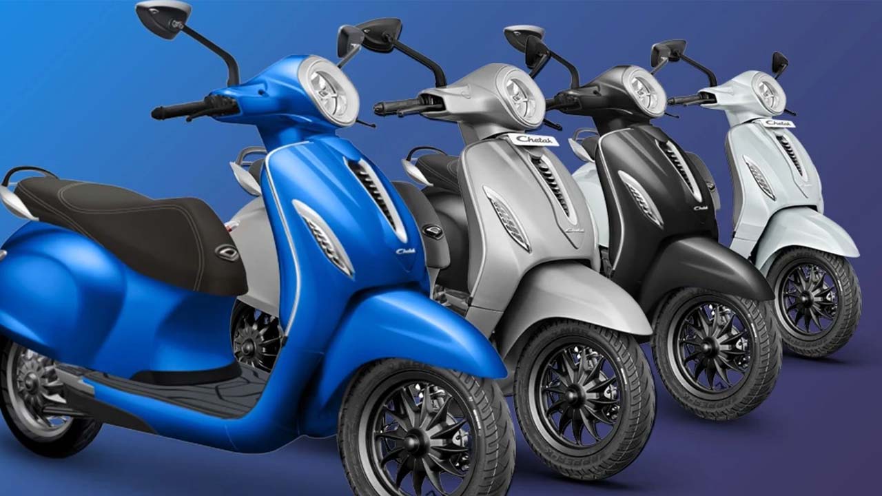 Bajaj EV Scooter | బజాజ్ బ్లూ 3202 ఈవీ స్కూటర్తో ఇక దూసుకుపోండి..! బ్యాటరీతో ఇక పని లేదు..! Bajaj EV Scooter | బజాజ్ బ్లూ 3202 ఈవీ స్కూటర్తో ఇక దూసుకుపోండి..! బ్యాటరీతో ఇక పని లేదు..!
