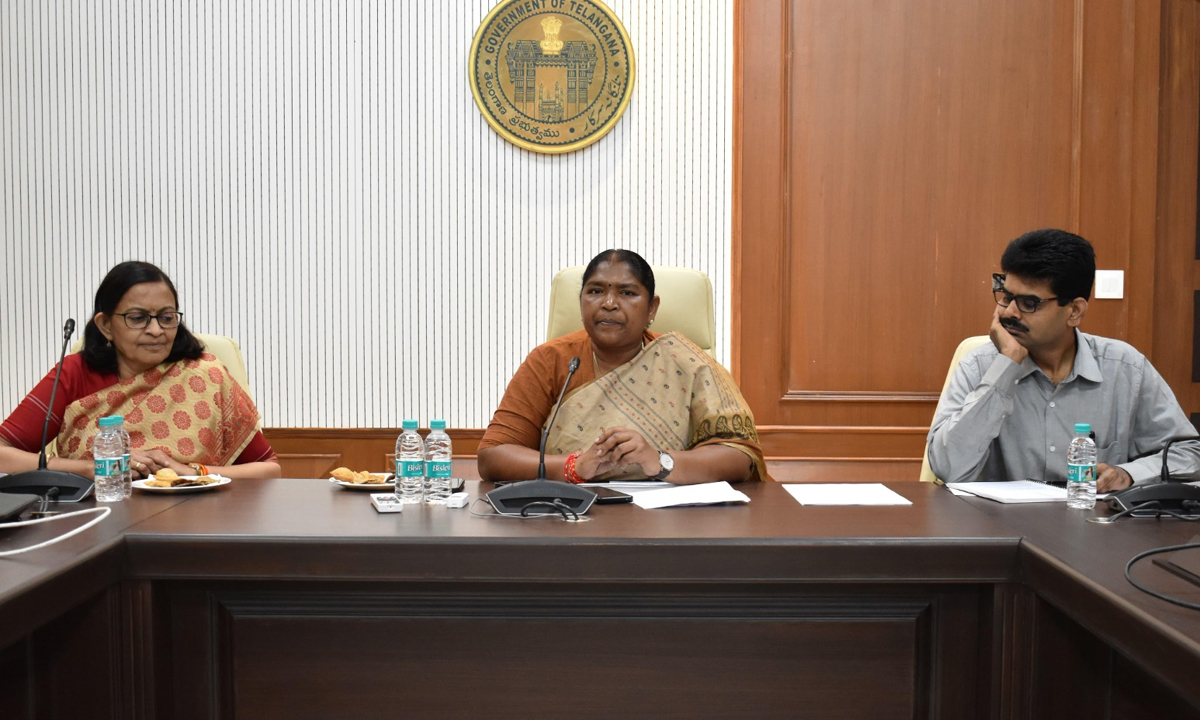 minister seethakka । మండలానికో ఫ్లడ్ మేనేజ్మెంట్ కమిటీ : మంత్రి సీతక్క minister seethakka । మండలానికో ఫ్లడ్ మేనేజ్మెంట్ కమిటీ : మంత్రి సీతక్క