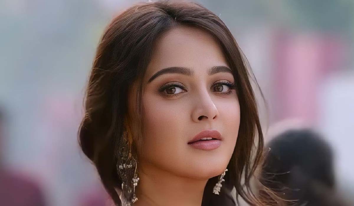 Anushka Shetty | బైబ్యాక్ మూవీలతో అలరించనున్న జేజమ్మ.. అనుష్కకు మళ్లీ సాలిడ్ హిట్ దక్కేనా..? Anushka Shetty | బైబ్యాక్ మూవీలతో అలరించనున్న జేజమ్మ.. అనుష్కకు మళ్లీ సాలిడ్ హిట్ దక్కేనా..?