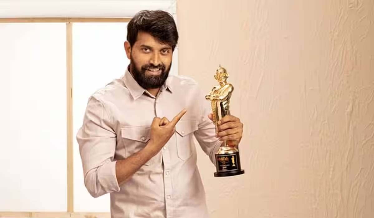 Jani Master | జానీ మాస్టర్కు భారీ షాక్.. బెస్ట్ కొరియోగ్రాఫర్ అవార్డు రద్దు..! Jani Master | జానీ మాస్టర్కు భారీ షాక్.. బెస్ట్ కొరియోగ్రాఫర్ అవార్డు రద్దు..!