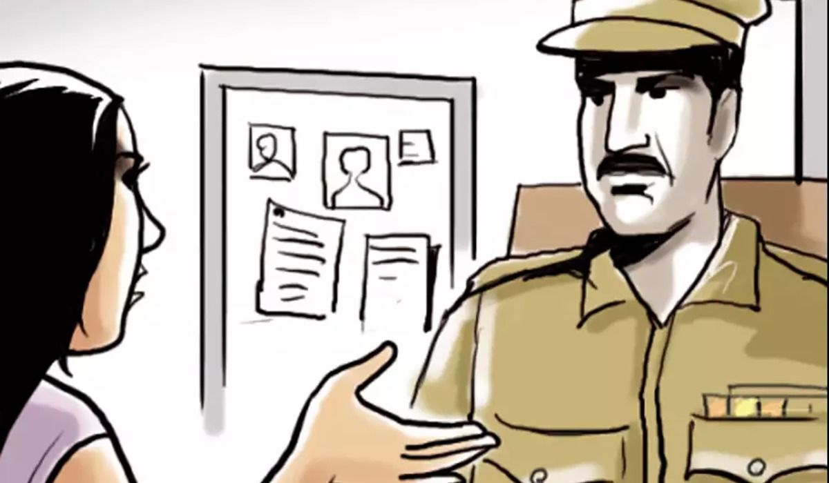 వ్యభిచారం చేయమంటూ ఒత్తిడి చేస్తున్న తల్లి – పోలీసులను ఆశ్రయించిన కూతురు వ్యభిచారం చేయమంటూ ఒత్తిడి చేస్తున్న తల్లి – పోలీసులను ఆశ్రయించిన కూతురు