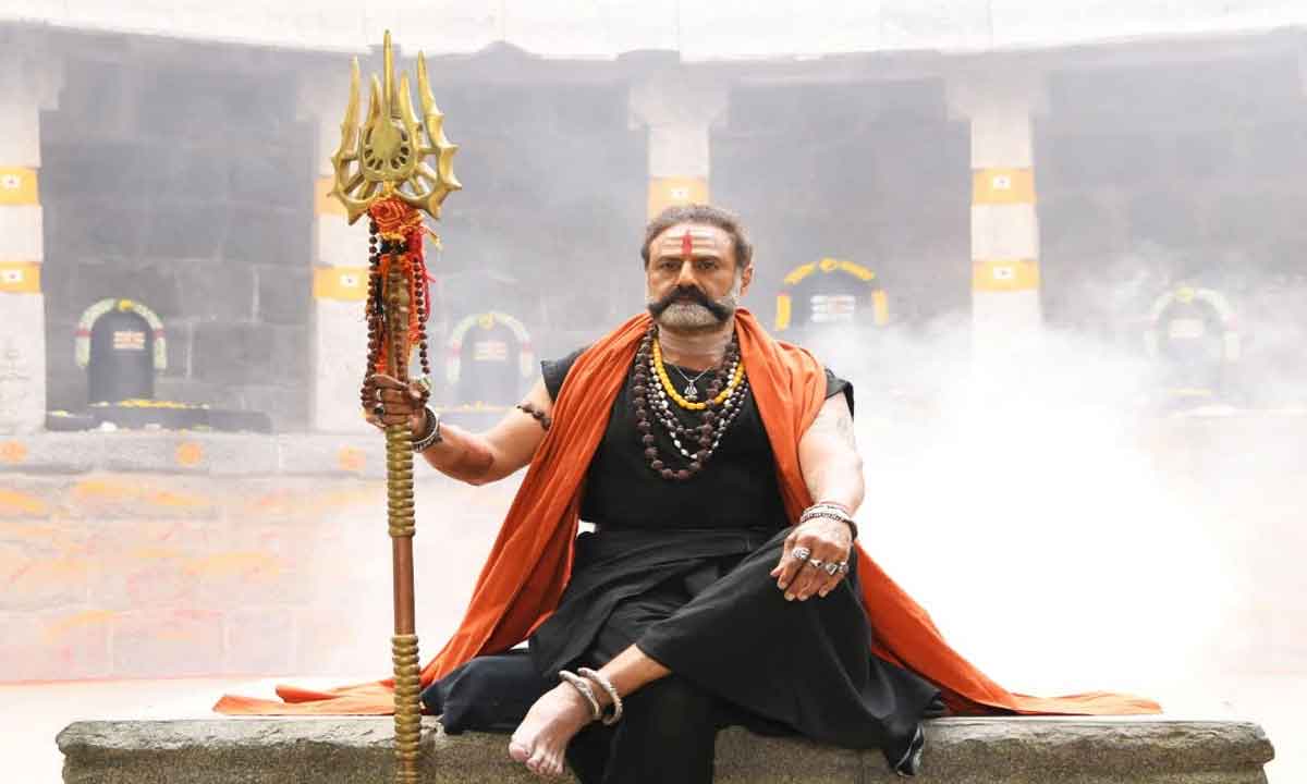 Akhanda 2|గ్రాండ్గా లాంచ్ అయిన అఖండ2.. పూజా కార్యక్రమంలో స్పెషల్ అట్రాక్షన్గా బాలయ్య కుమార్తెలు Akhanda 2|గ్రాండ్గా లాంచ్ అయిన అఖండ2.. పూజా కార్యక్రమంలో స్పెషల్ అట్రాక్షన్గా బాలయ్య కుమార్తెలు