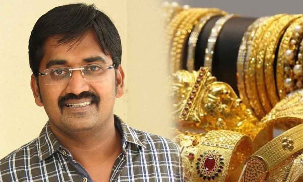Comedian| ఆ కమెడీయన్ ఇంట్లో జరిగిన దొంగతనం.. దొంగ ఎవరో తెలిసి అందరు షాక్..! Comedian| ఆ కమెడీయన్ ఇంట్లో జరిగిన దొంగతనం.. దొంగ ఎవరో తెలిసి అందరు షాక్..!