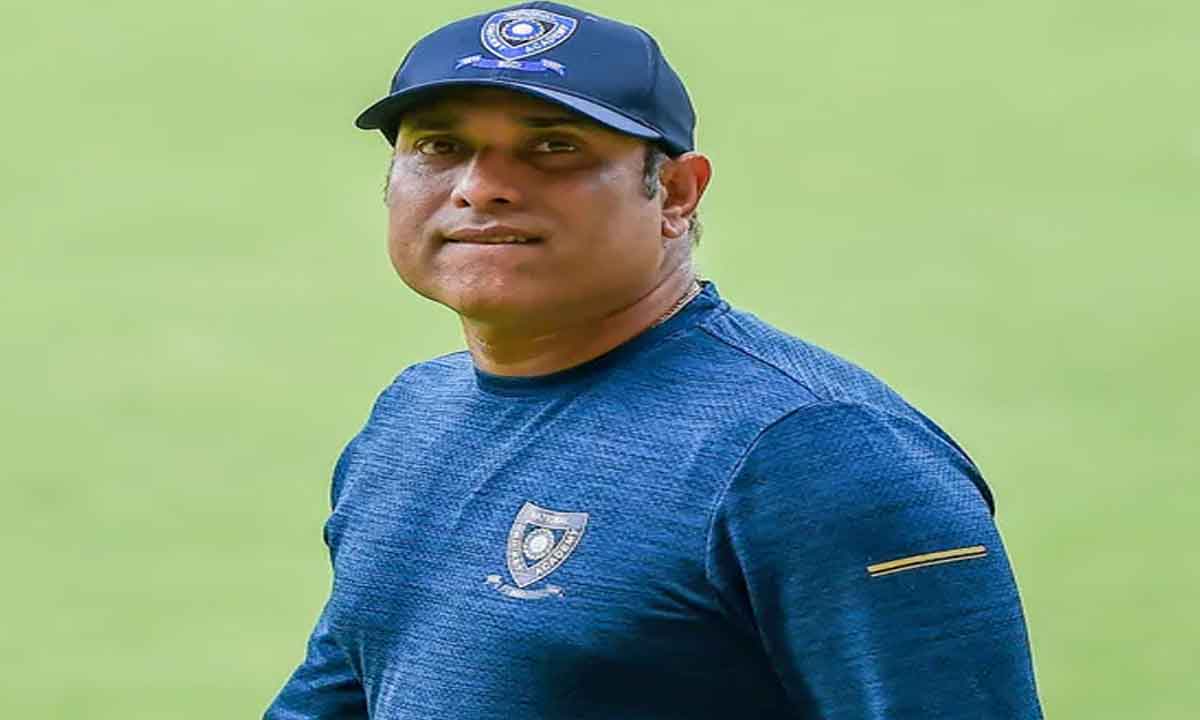 IND vs SA T20 Series|కీలక నిర్ణయం తీసుకున్న బీసీసీఐ.. గంభీర్ స్థానంలో కోచ్గా వీవీఎస్ లక్ష్మణ్ IND vs SA T20 Series|కీలక నిర్ణయం తీసుకున్న బీసీసీఐ.. గంభీర్ స్థానంలో కోచ్గా వీవీఎస్ లక్ష్మణ్