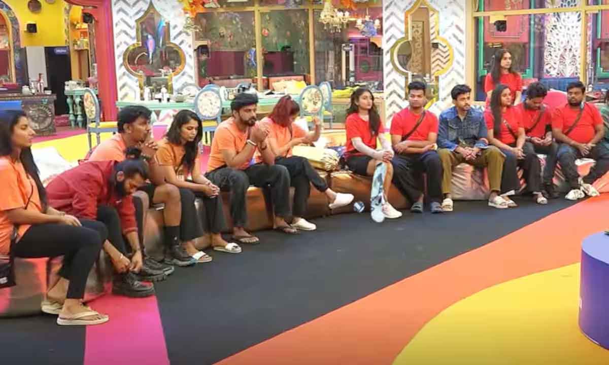 Bigg Boss8|కమ్యూనిటీ చర్చే కొంప ముంచిందా.. ఈ వారం బిగ్ బాస్ నుండి ఎవరు ఎలిమినేట్ కానున్నారంటే..! Bigg Boss8|కమ్యూనిటీ చర్చే కొంప ముంచిందా.. ఈ వారం బిగ్ బాస్ నుండి ఎవరు ఎలిమినేట్ కానున్నారంటే..!