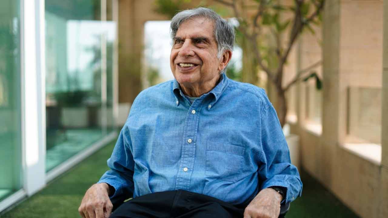 Ratan Tata | రతన్ టాటా పారిశ్రామిక ప్రస్థానం.. అందుకున్న అవార్డులు, సత్కారాలు ఇవే.. Ratan Tata | రతన్ టాటా పారిశ్రామిక ప్రస్థానం.. అందుకున్న అవార్డులు, సత్కారాలు ఇవే..