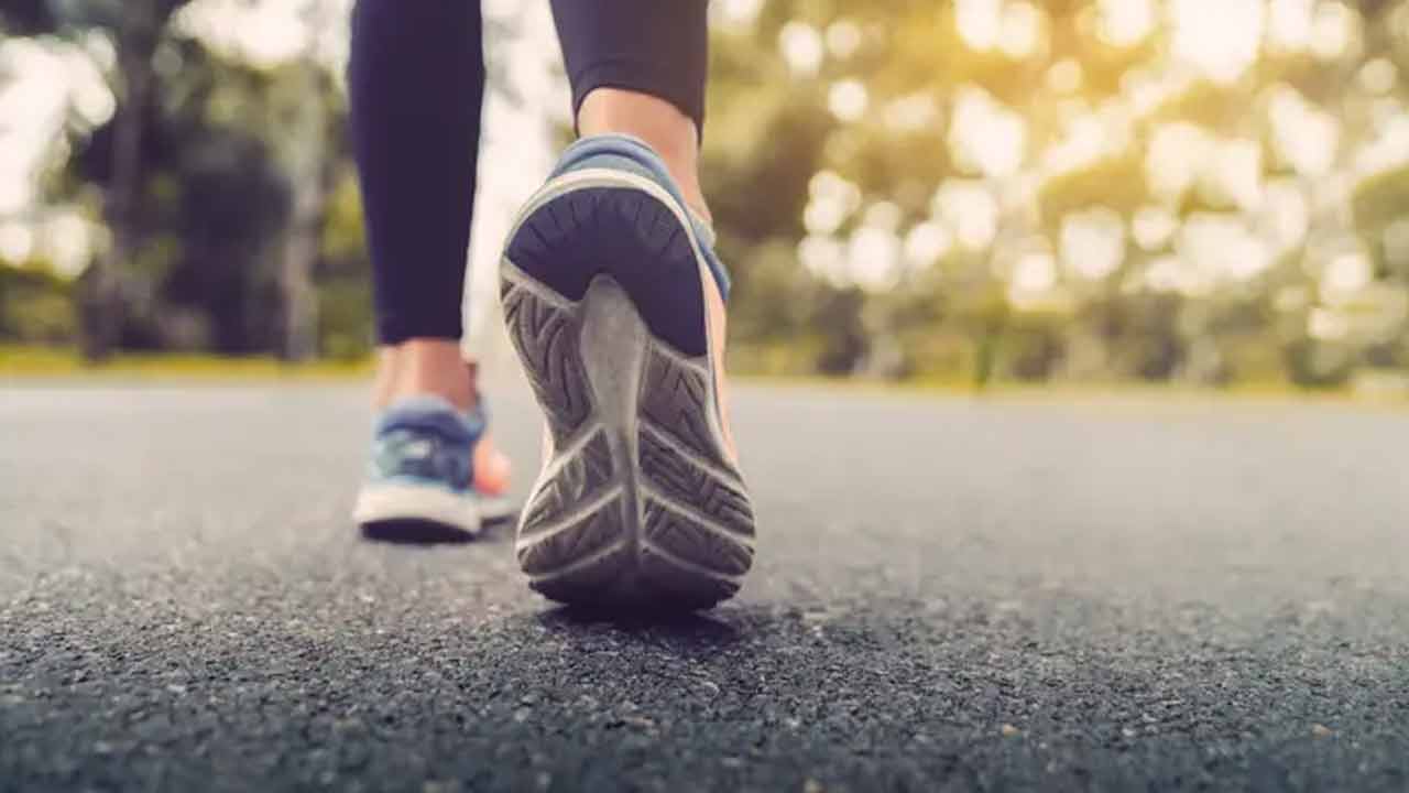 Walking | వాకింగ్కు ఏ సమయం బెటర్..! ఉదయమా..? సాయంత్రమా..? Walking | వాకింగ్కు ఏ సమయం బెటర్..! ఉదయమా..? సాయంత్రమా..?