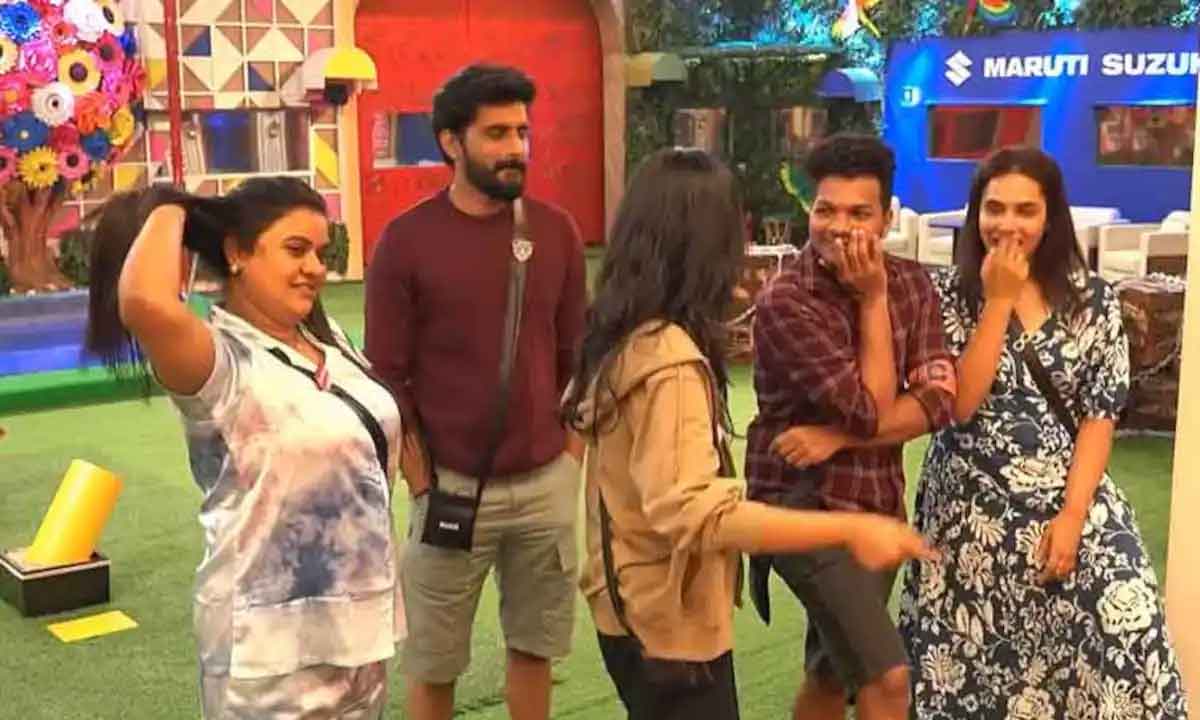 Bigg Boss8|గంగవ్వ వారిద్దరికి పెద్ద జలకే ఇచ్చిందిగా.. జాక్ పాట్ కొట్టిన ప్రేరణ Bigg Boss8|గంగవ్వ వారిద్దరికి పెద్ద జలకే ఇచ్చిందిగా.. జాక్ పాట్ కొట్టిన ప్రేరణ