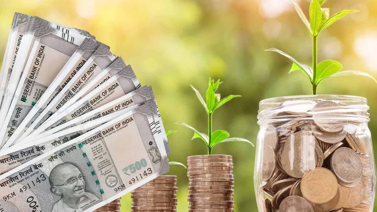 Vastu Tips | డబ్బును ఇంట్లో ఈ దిశలో ఉంచుతున్నారా..? అయితే ఆర్థిక సంక్షోభం తప్పదట.. జర జాగ్రత్త..! Vastu Tips | డబ్బును ఇంట్లో ఈ దిశలో ఉంచుతున్నారా..? అయితే ఆర్థిక సంక్షోభం తప్పదట.. జర జాగ్రత్త..!