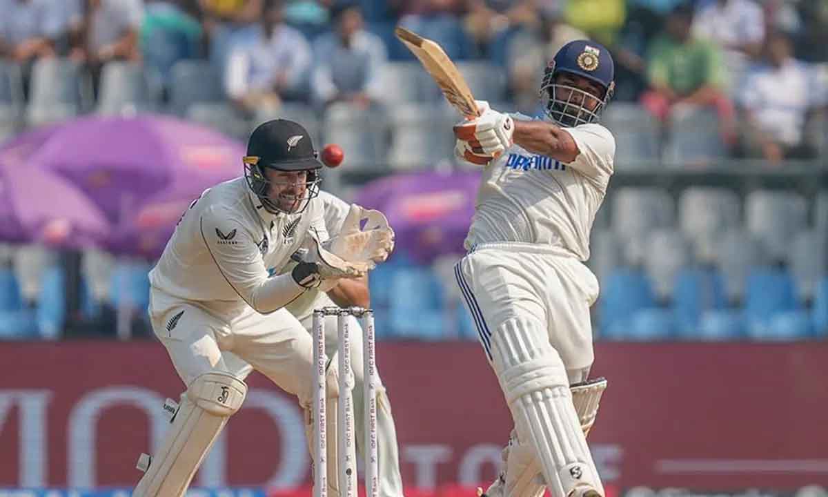 Ind vs Nz|చెత్త ప్రదర్శనతో ఘోర పరాజయం.. 147 పరుగుల టార్గెట్ కూడా చేజ్ చేయలేకపోయిన భారత్ Ind vs Nz|చెత్త ప్రదర్శనతో ఘోర పరాజయం.. 147 పరుగుల టార్గెట్ కూడా చేజ్ చేయలేకపోయిన భారత్