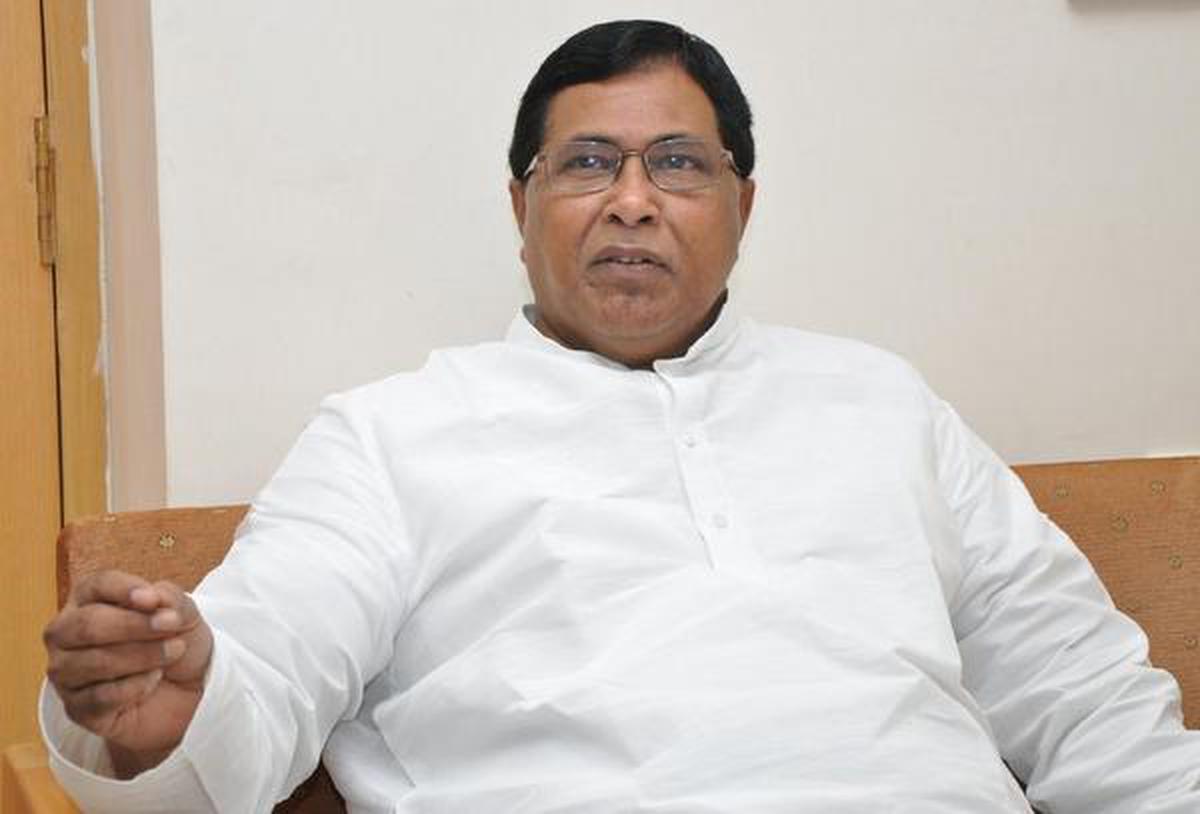 Janareddy: ఆ జిల్లా ఎమ్మెల్యేలకు.. మంత్రి పదవి ఇవ్వండి: హైకమాండ్కు జానారెడ్డి లేఖ Janareddy: ఆ జిల్లా ఎమ్మెల్యేలకు.. మంత్రి పదవి ఇవ్వండి: హైకమాండ్కు జానారెడ్డి లేఖ