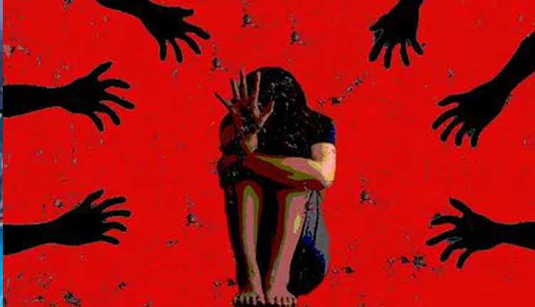 Gang Rape: దారుణం..మైనర్ బాలికపై సామూహిక లైంగిక దాడి! Gang Rape: దారుణం..మైనర్ బాలికపై సామూహిక లైంగిక దాడి!