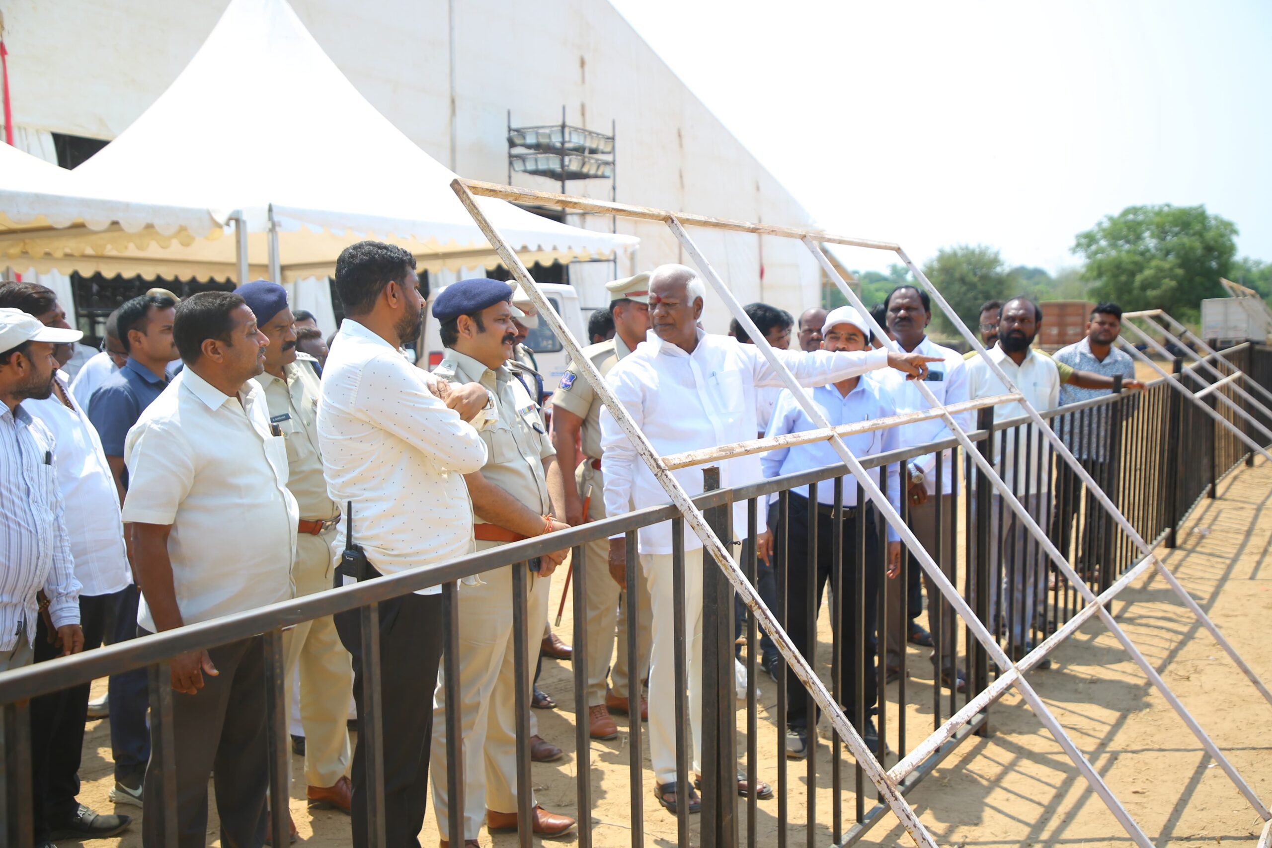 16న సీఎం రేవంత్ రెడ్డి.. స్టేషన్ ఘనపూర్ పర్యటన 16న సీఎం రేవంత్ రెడ్డి.. స్టేషన్ ఘనపూర్ పర్యటన