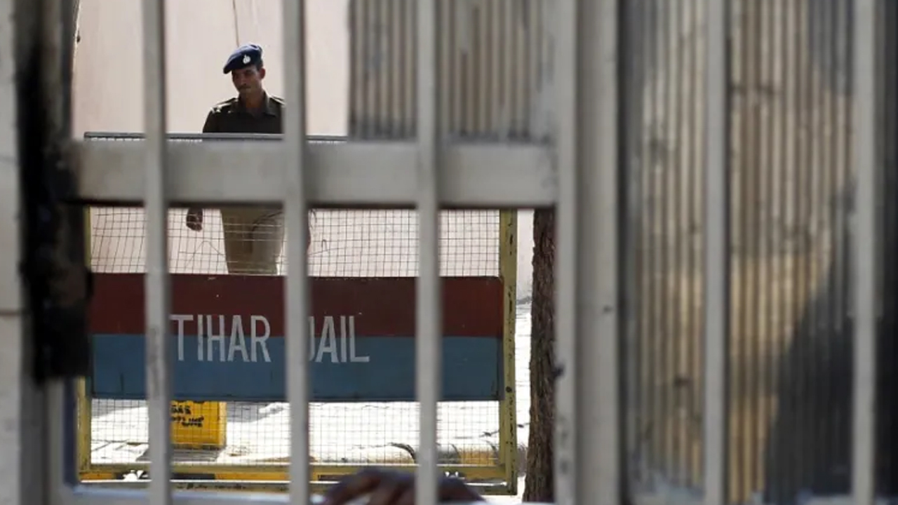 Tihar jail | తీహార్ జైలును తరలిస్తున్నారా? ఎక్కడికి? ఎందుకు? Tihar jail | తీహార్ జైలును తరలిస్తున్నారా? ఎక్కడికి? ఎందుకు?
