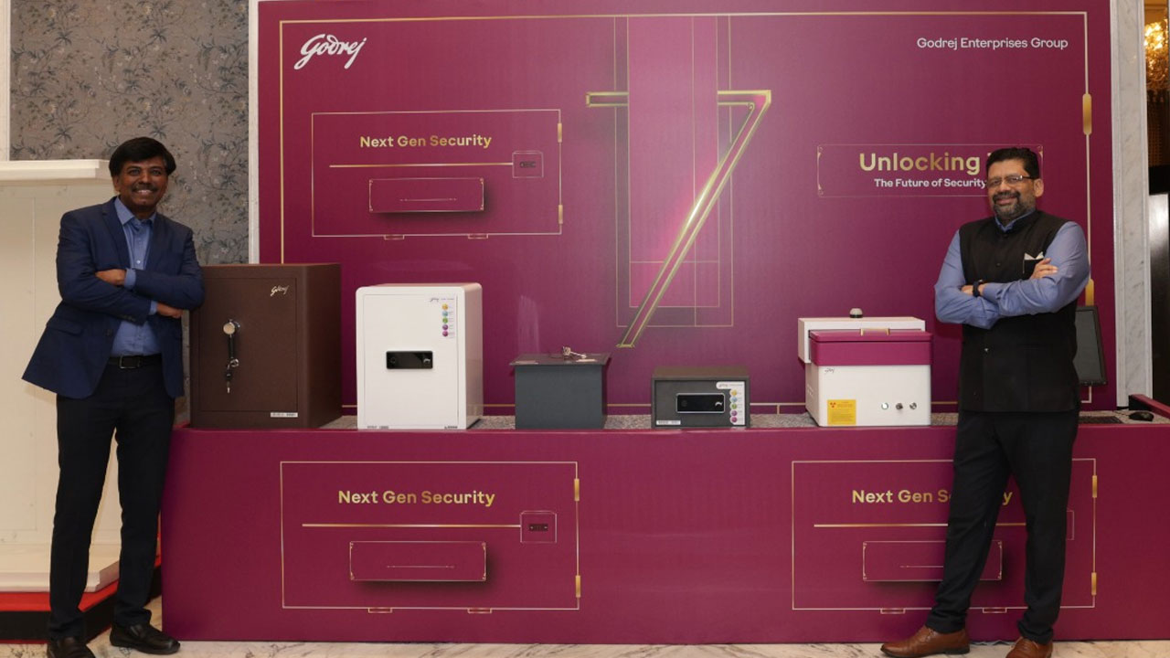 Godrej: అత్యాధునిక.. హోమ్ లాకర్లను ఆవిష్కరించిన గోద్రెజ్ Godrej: అత్యాధునిక.. హోమ్ లాకర్లను ఆవిష్కరించిన గోద్రెజ్