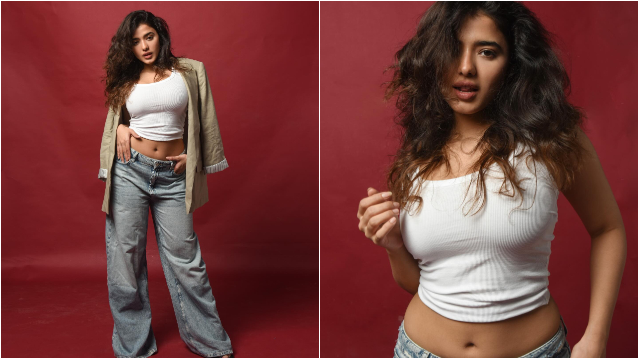 Ketika Sharma | తన నడుము అందాలతో కుర్రాళ్లను గిలిగింతలు పెడుతున్న కేతిక శర్మ